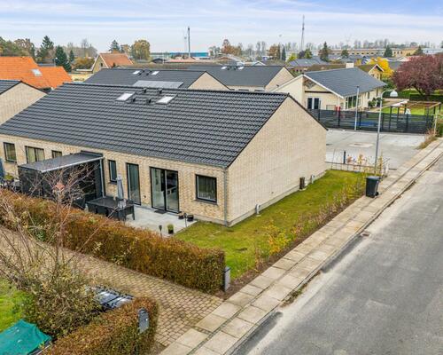 Skønt rækkehus udlejes