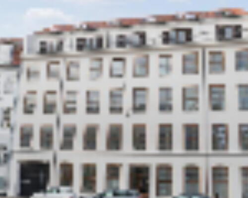 Moderne liebhaver bolig i en af Københavns mest eftertragtede gader