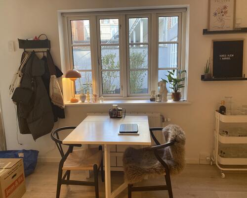 Dejlig 2-værelses lejlighed centralt i Aarhus