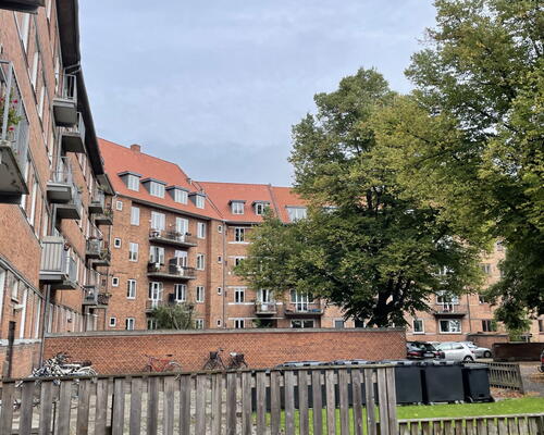 Stor, rummelig og perfekt 2-værelses i Odense C! - KUN 1 MÅNEDS DEPOSITUM