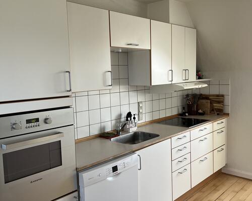Charmerende 2. værelses lejlighed midt i Vejle centrum