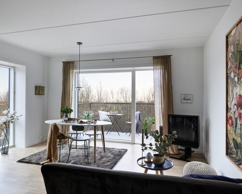 Stor, lækker lejlighed på 105m2