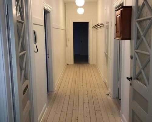 Smuk herskabslejlighed på Torvet