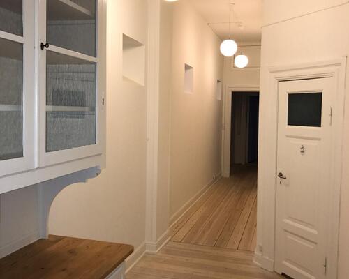 Smuk herskabslejlighed på Torvet