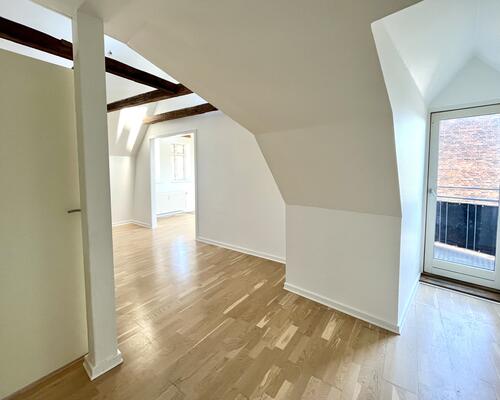 Loft til kip og masser af lys: En sjælden arkitektonisk perle i hjertet af byen