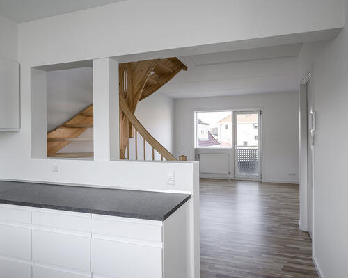 Renoveret 3-værelses lejlighed i Vejgård