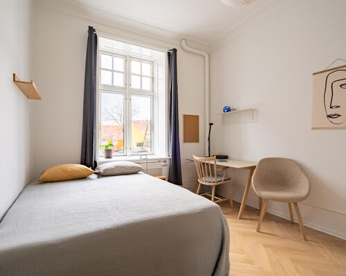 4 værelses lejlighed i København V