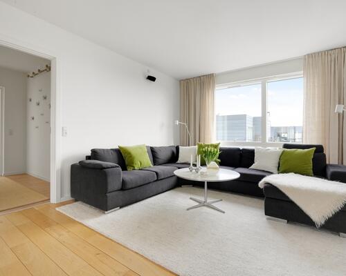 UDEN BOPÆLSPLIGT , eksklusiv penthouselejlighed i 2 plan med 4 soveværelser