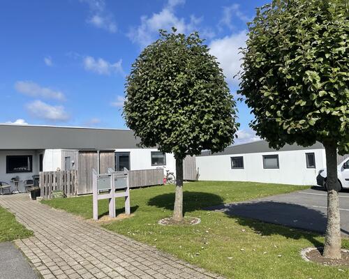 Velindrettet 4-værelses rækkehus i Skrillinge