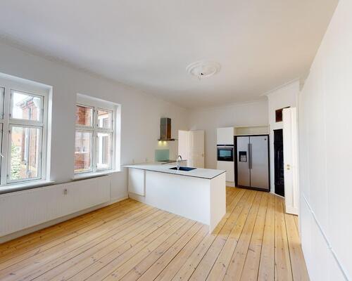 Drømmer du om herskabelig luksus og moderne komfort midt i Horsens?