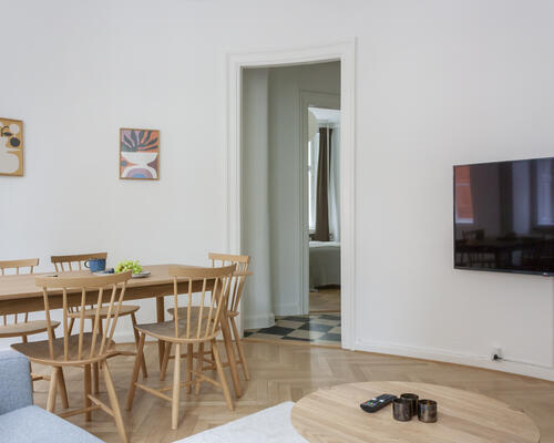 13 m2 værelse i København K