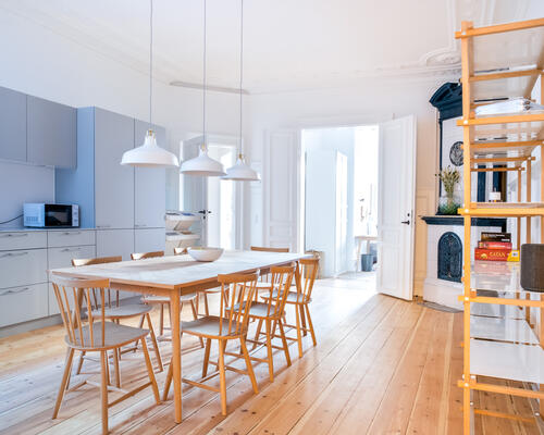 12 m2 værelse i København N
