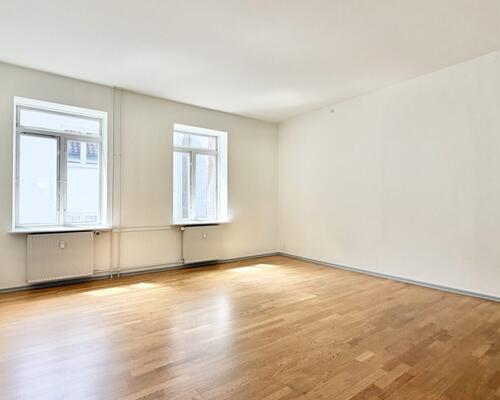 3 værelses – Kongensgade 65 D, 1. tv. – Odense C