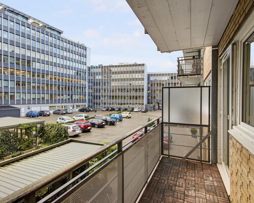 Gennemrenoveret lejlighed med panorama udsigt over Søerne