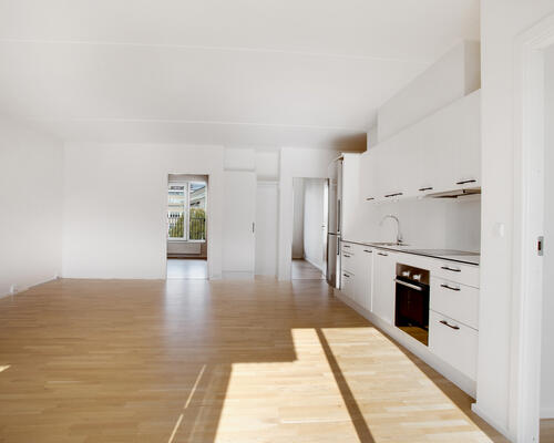 6 værelses lejlighed i to plan med sydvendt terrasse