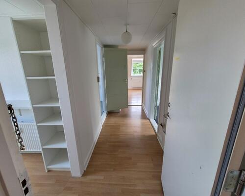 2 vær. lejlighed til leje i Gesten. 70m2