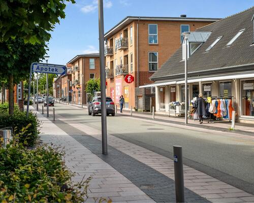 Velkommen til Købmandshaven – et moderne og bæredygtigt hjem midt i Hornslet 😍<br>