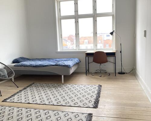 Møbleret værelser, alt inkl. Furnished room incl. all