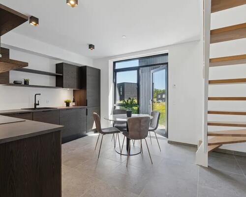 4-værelses rækkehus med skønt udeområde