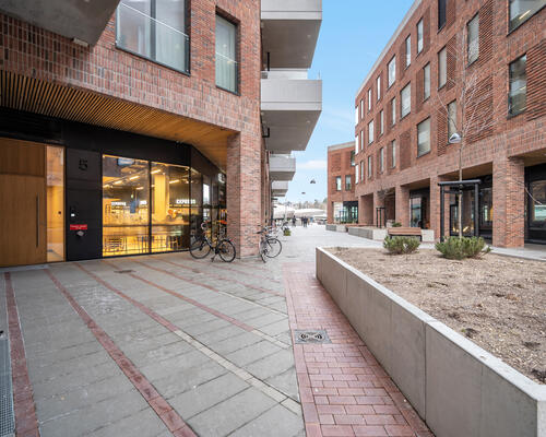 Eksklusiv møbleret lejlighed med parkering i Aarhus C - alt inkl.