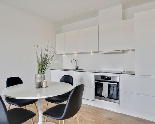 Møbelfabrikken - Rummelig og lys 4-værelses lejlighed med altan i et moderne byggeri i Søborg