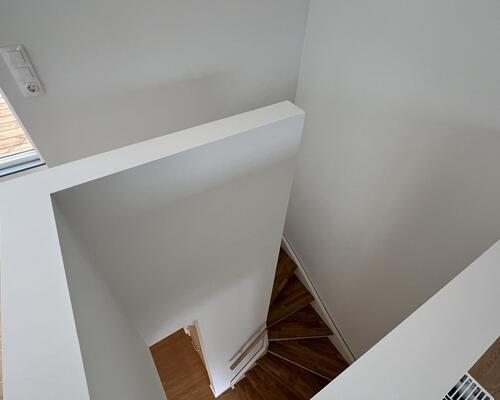 Nyopført moderne 3. vær. lejlighed i to plan.