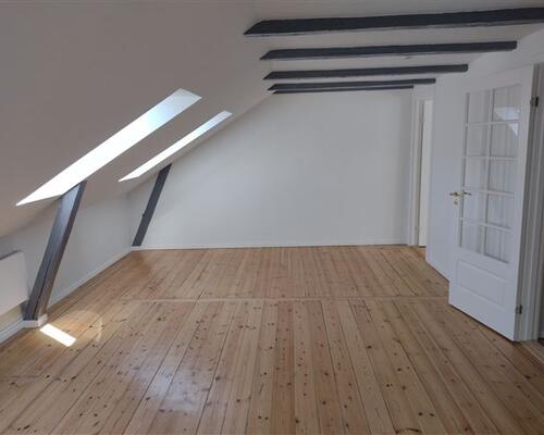 4 værelses lejlighed i Odense C