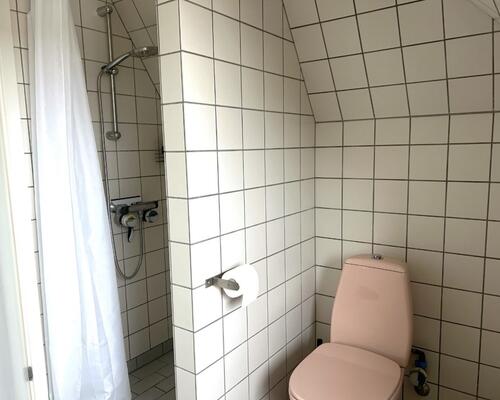 Lækker 2 værelses med funky køkken i Odense C – 64 kvm