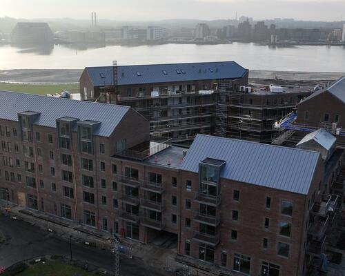 Lys studiolejlighed med hems og moderne faciliteter i Nørresundby