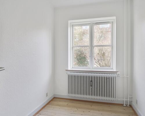 Charmerede lejlighed på lukket vej