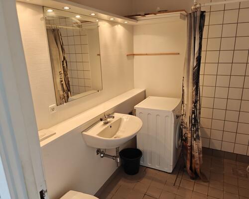 Lys 2-værelses lejlighed på 51 m² midt i Støvring Centrum