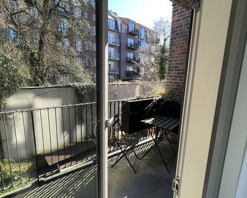 Dejlig 2.vær lejlighed tæt på letbane og Aarhus C