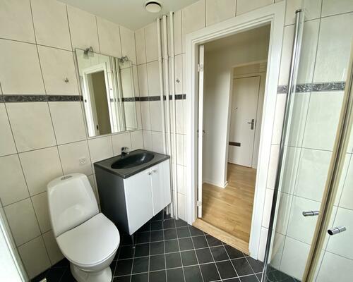 Lys og moderne 2-værelses lejlighed i Nyborg