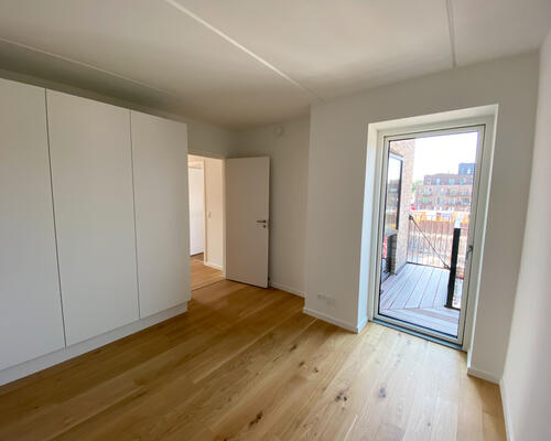 4 værelses lejlighed i København V