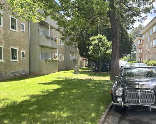 Charmerende nyrenoveret lejlighed i Charlottenlund