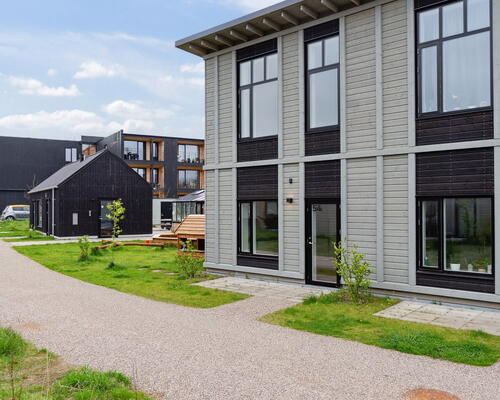 Stort rækkehus med 4 værelser, depotrum og have