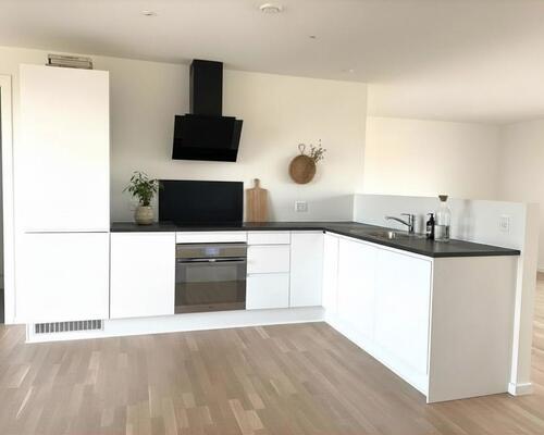 Lyst 3-værelses rækkehus på 84 m² med have