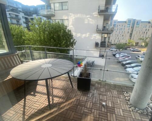 Solrig møbleret lejlighed  på Bryggen