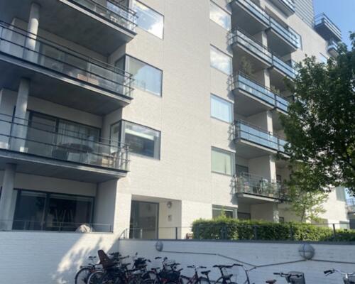 Solrig møbleret lejlighed  på Bryggen