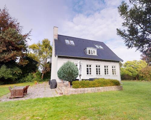 6 værelses hus i Charlottenlund