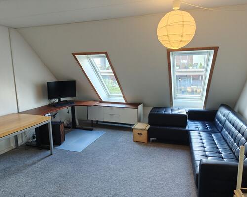 Lys 2-værelses lejlighed på 51 m² midt i Støvring Centrum