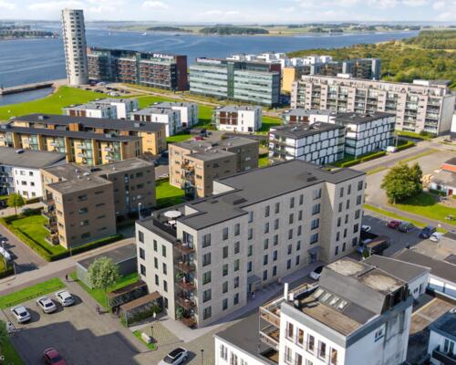 Indbydende lejlighed med moderne detaljer i Nørresundby
