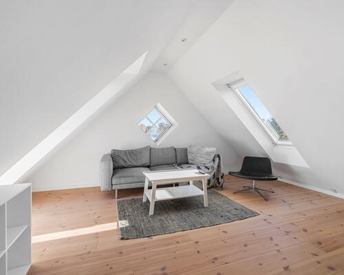 6 værelses hus i Charlottenlund