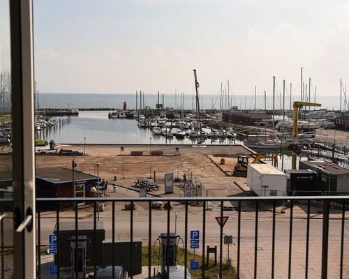 Pakhuset på havnen i Hou