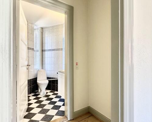 2 værelses – Kochsgade 19, 1. th. – Odense C