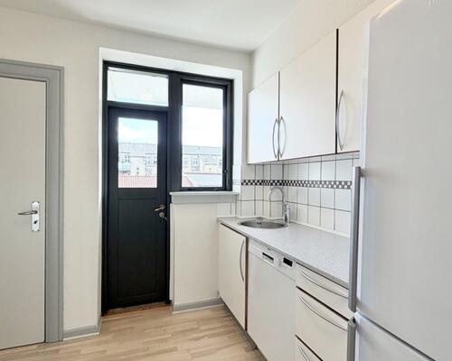 3 værelses – Carlsgade 7, 1. th. – Odense C