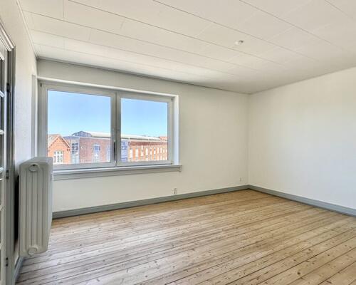 3 værelses – Tolderlundsvej 62, 2. tv. – Odense C