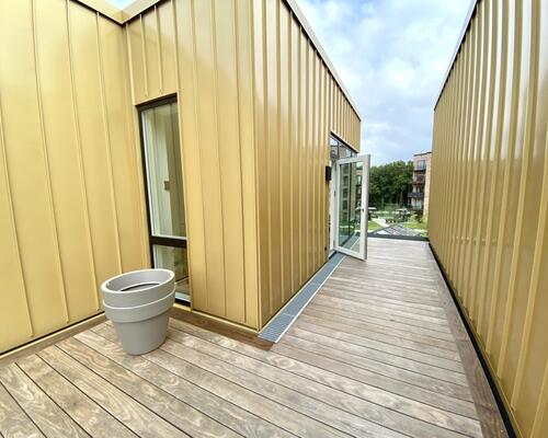 Moderne rækkehus i Munkebjerg Park med smuk udsigt