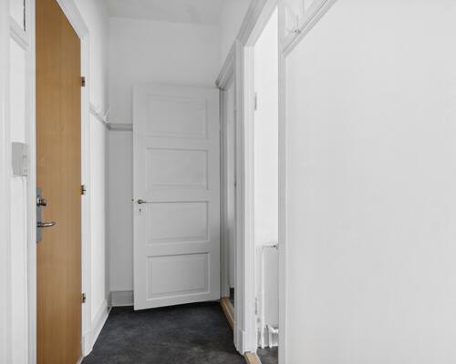Moderne og rummelig lejlighed