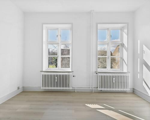 Moderne og rummelig lejlighed
